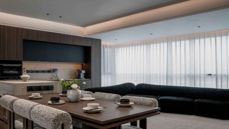 How to Choose the Right Area Rug Size